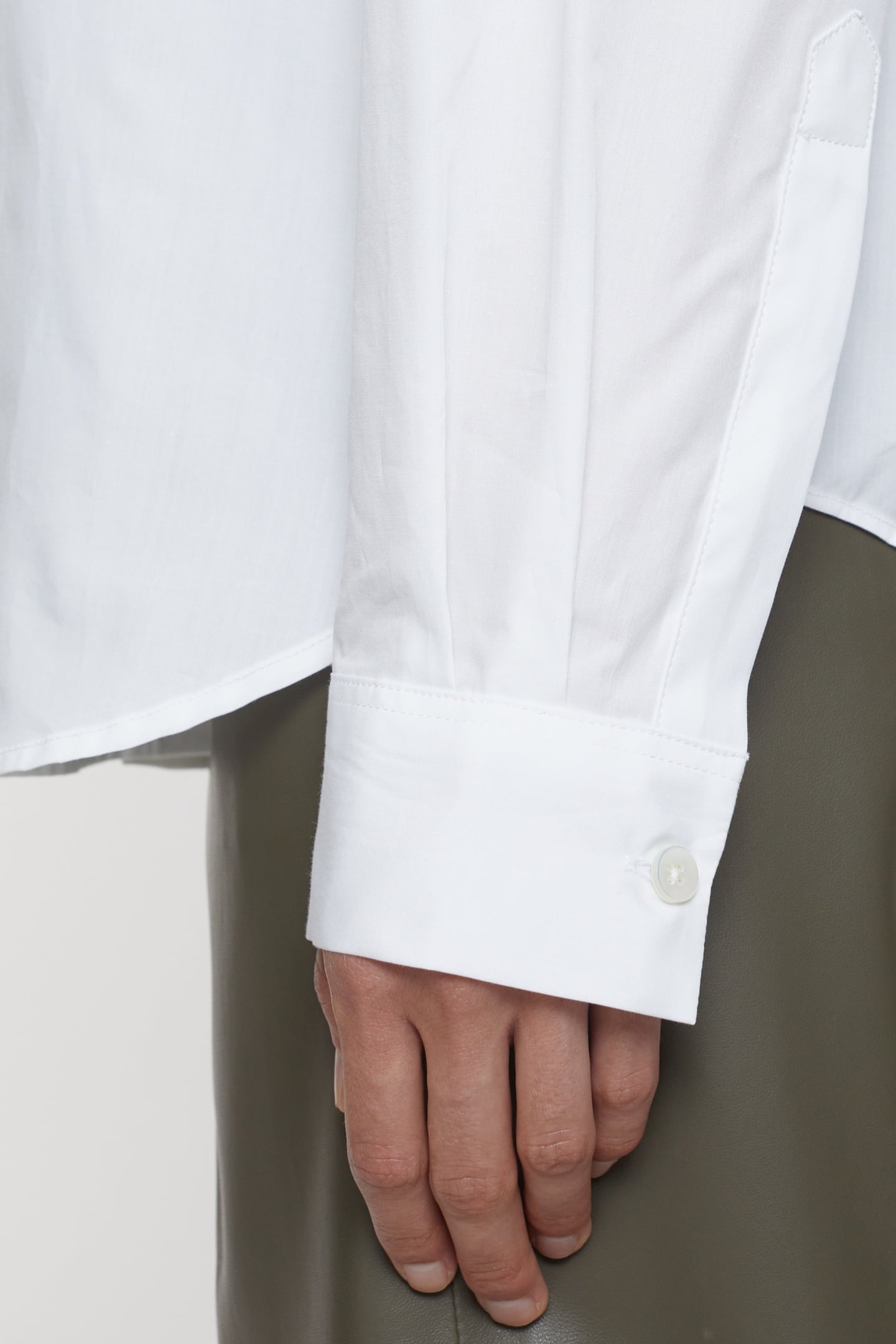 DROPPED SHOULDER BLOUSE WHITE 6