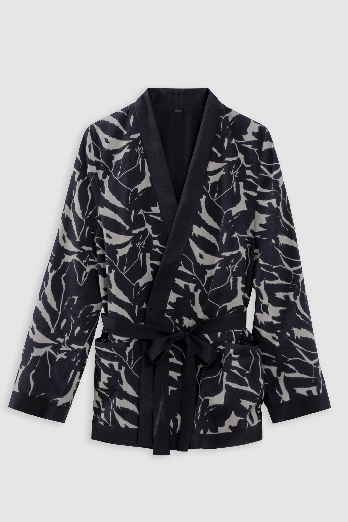 REVERSIBLE BLACK ZEBRA FLOWER PRINT JACKET 5