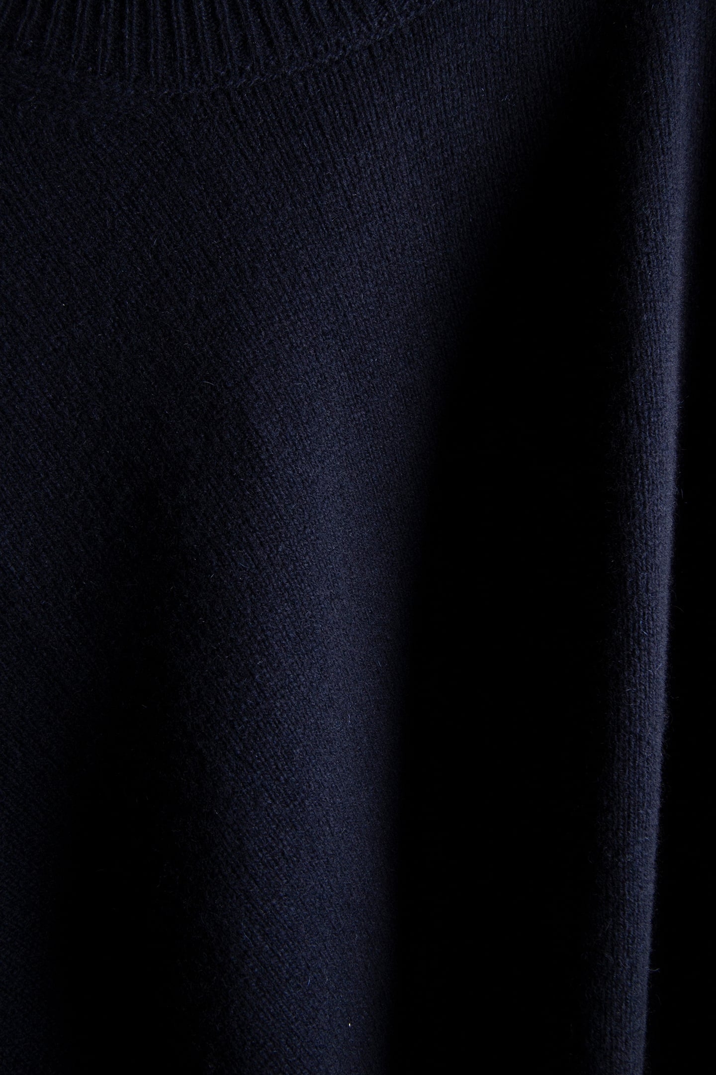 CASTANALF ROUND NECK MIDNIGHT NAVY 4